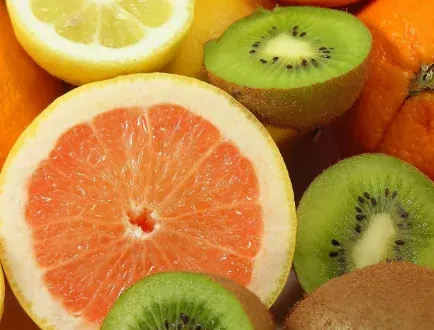Citrus fruit, used here as a decorative illustration for the L-citrulline row on the label